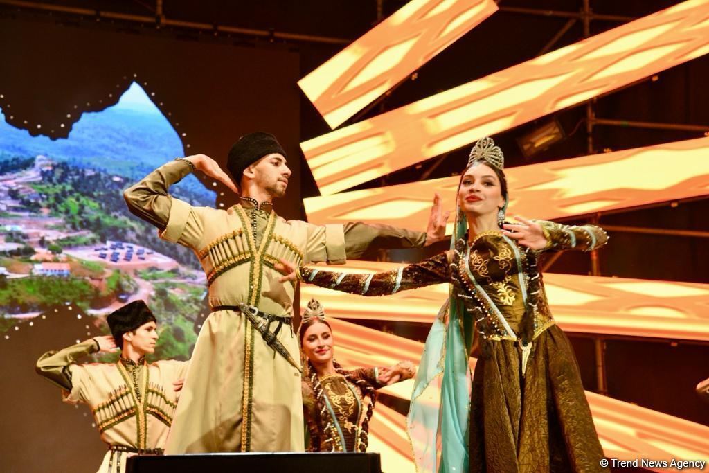 Bakıda 44 günlük Vətən müharibəsinin üçüncü ildönümü şərəfinə konsert təşkil olunub (FOTO/VİDEO)