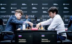 Teymur Rəcəbov sürətli şahmat üzrə III Beynəlxalq turnirdə iştirak edəcək (FOTO)