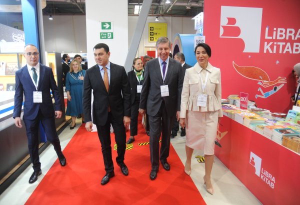 Состоялось торжественное открытие крупнейшей в регионе Baku International Book Fair 2023 (ФОТО)