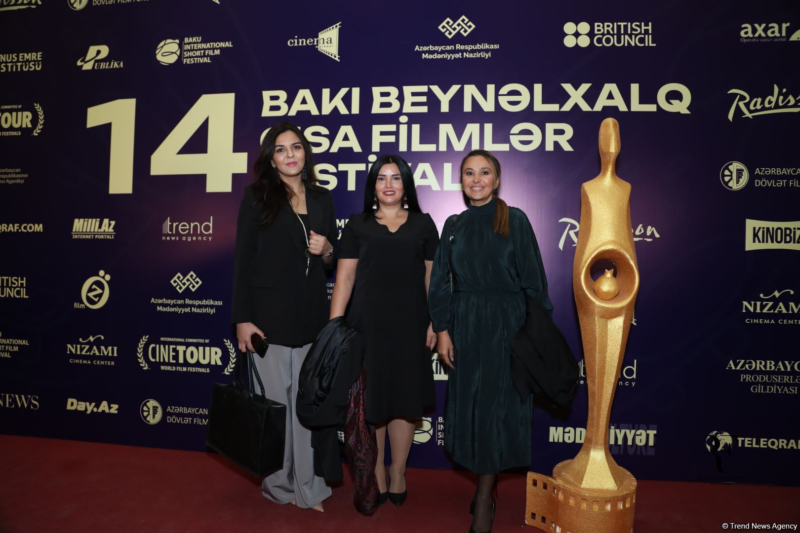 Праздник кино в Баку - торжественное открытие XIV Международного фестиваля короткометражных фильмов (ФОТО)