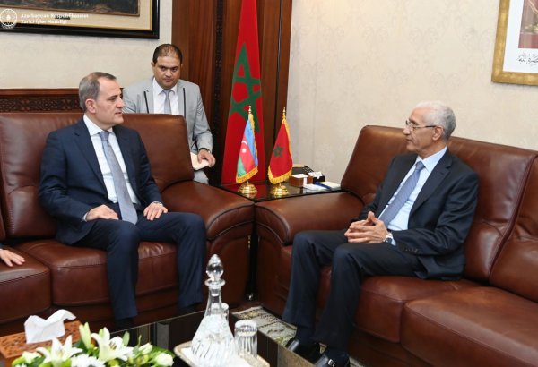 Джейхун Байрамов обсудил развитие межпарламентского сотрудничества с председателем Палаты представителей Марокко (ФОТО)