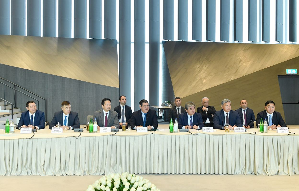 Азербайджан, Казахстан и Узбекистан создадут СП по экспорту электроэнергии (ФОТО)