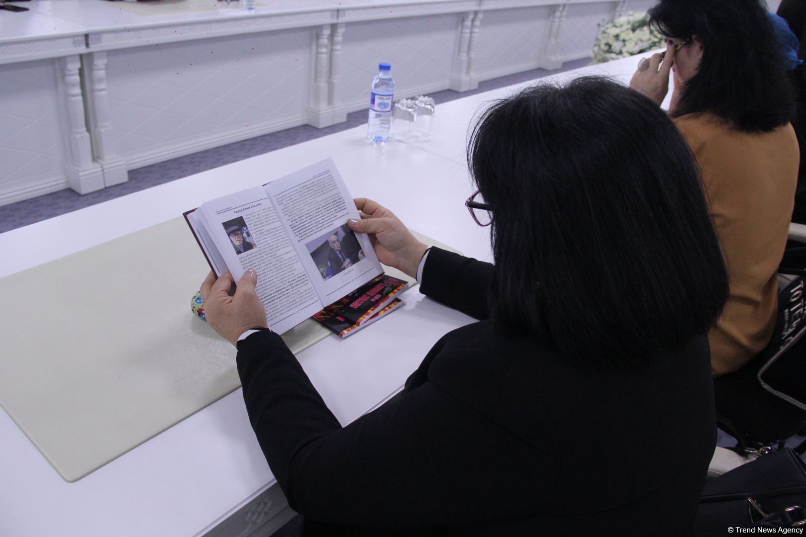 В Баку состоялась презентация книги Насихи Кенжиной "Ербол - шехид Карабаха" о герое из Казахстана  (ФОТО)