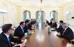 Президент Ильхам Алиев встретился с Президентом Узбекистана (ФОТО/ВИДЕО)