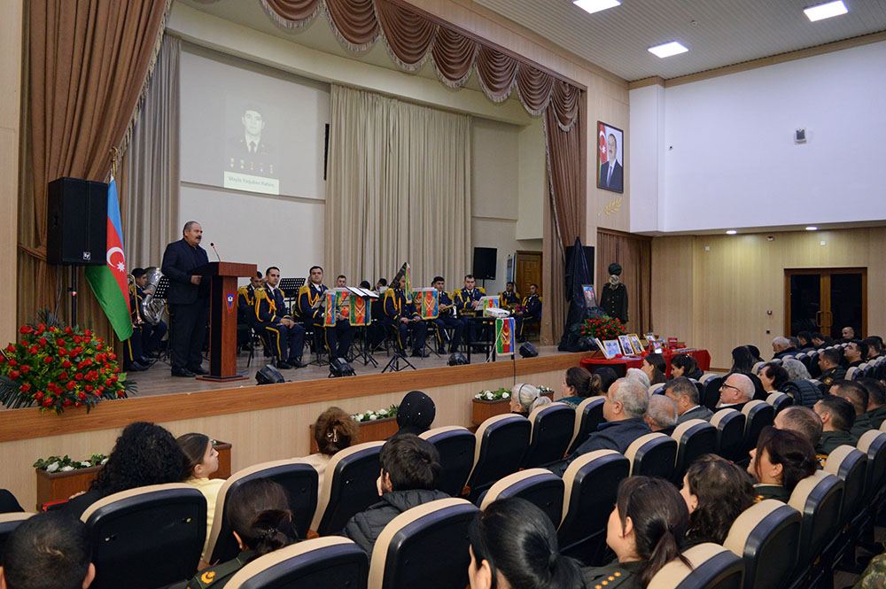 В Азербайджане почтена память шехида Маиса Ягубова (ФОТО)