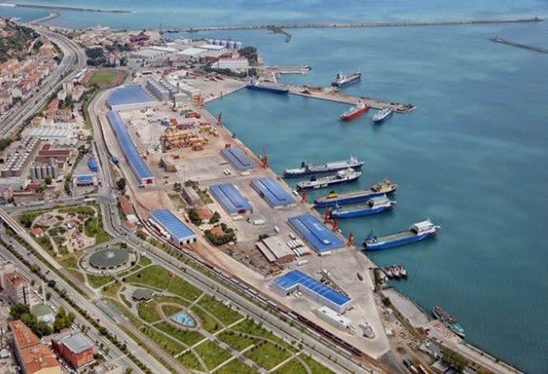 Türkiyənin Samsun limanı 2 mindən çox gəmi qəbul edib