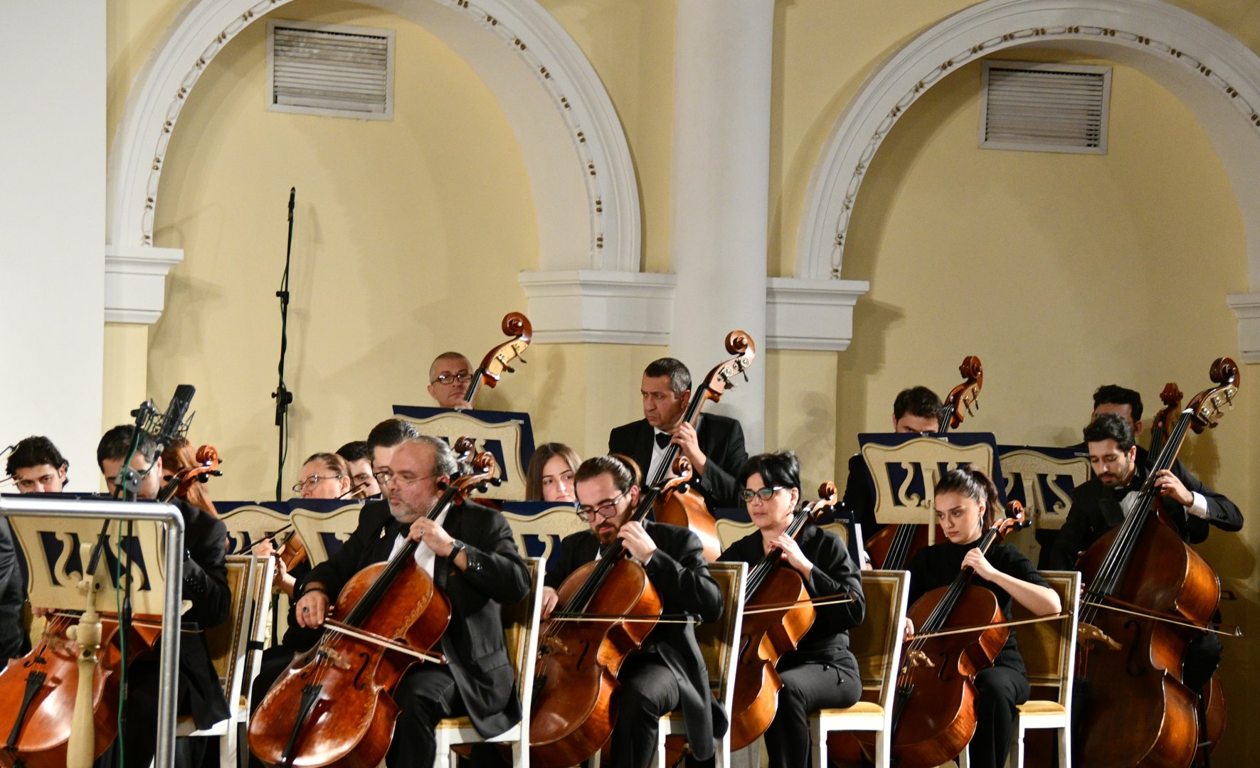 В Баку состоялся концерт "Жемчужины Карабаха" (ФОТО)