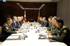 Azerbaijani and Georgian defense ministries stamp bipartite military co-op plan (PHOTO)