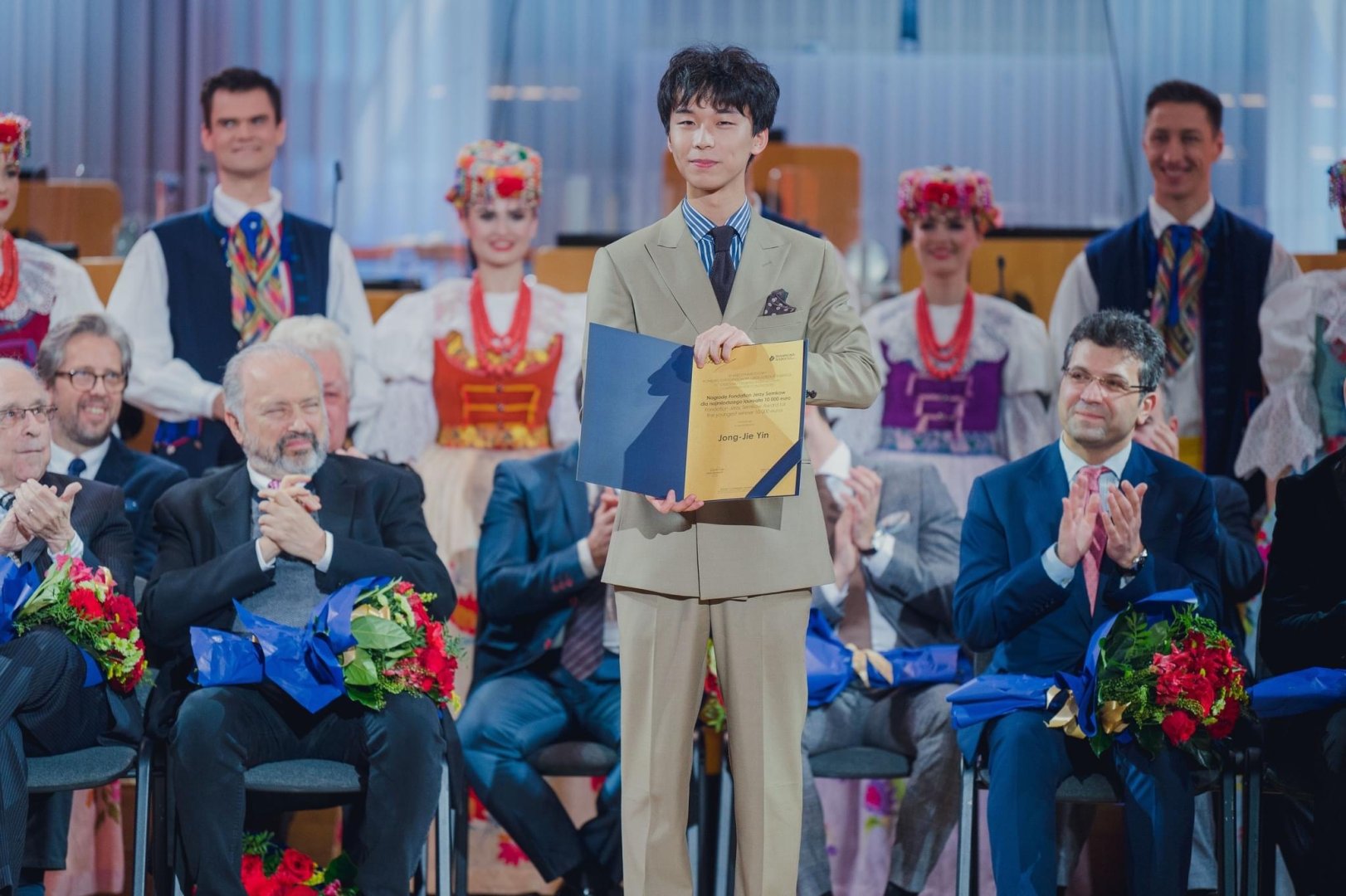 Азербайджанский дирижер вошел в состав жюри престижного международного конкурса (ФОТО)