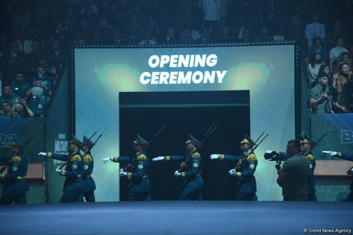 В Баку состоялось открытие 36-го чемпионата мира по борьбе среди военнослужащих (ФОТО)