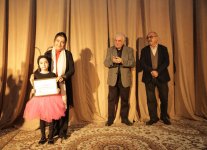 Названы победители Фестиваля бакинских народных театров (ФОТО)