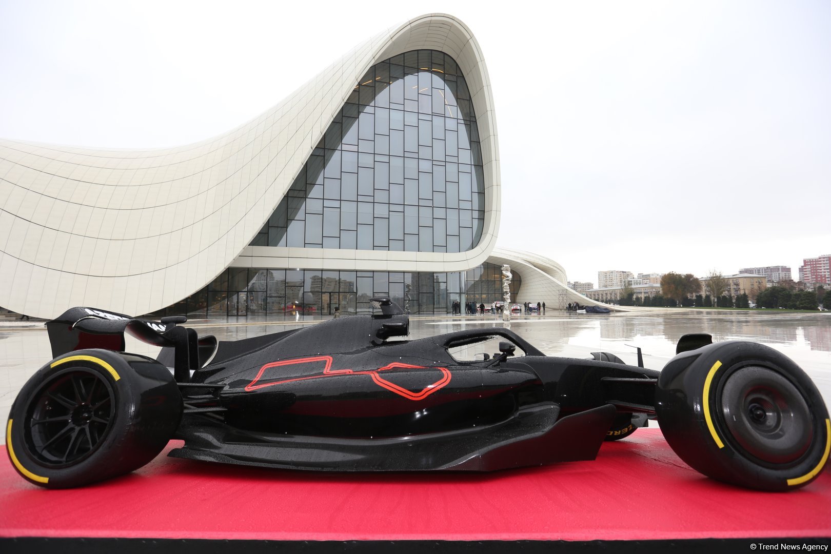 Baku stages FIA Week-framed sports car expo (PHOTO/VIDEO)