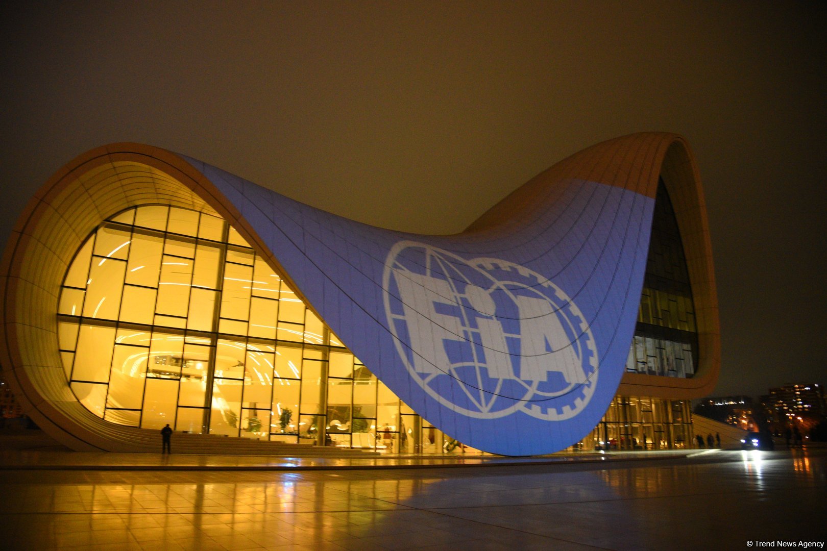 В Баку состоялось приветственное мероприятие недели FIA (ФОТО)