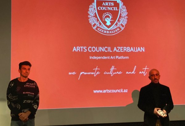 Сила искусства и борьба за преданность – в Баку показали фильм о Микеланджело (ФОТО)