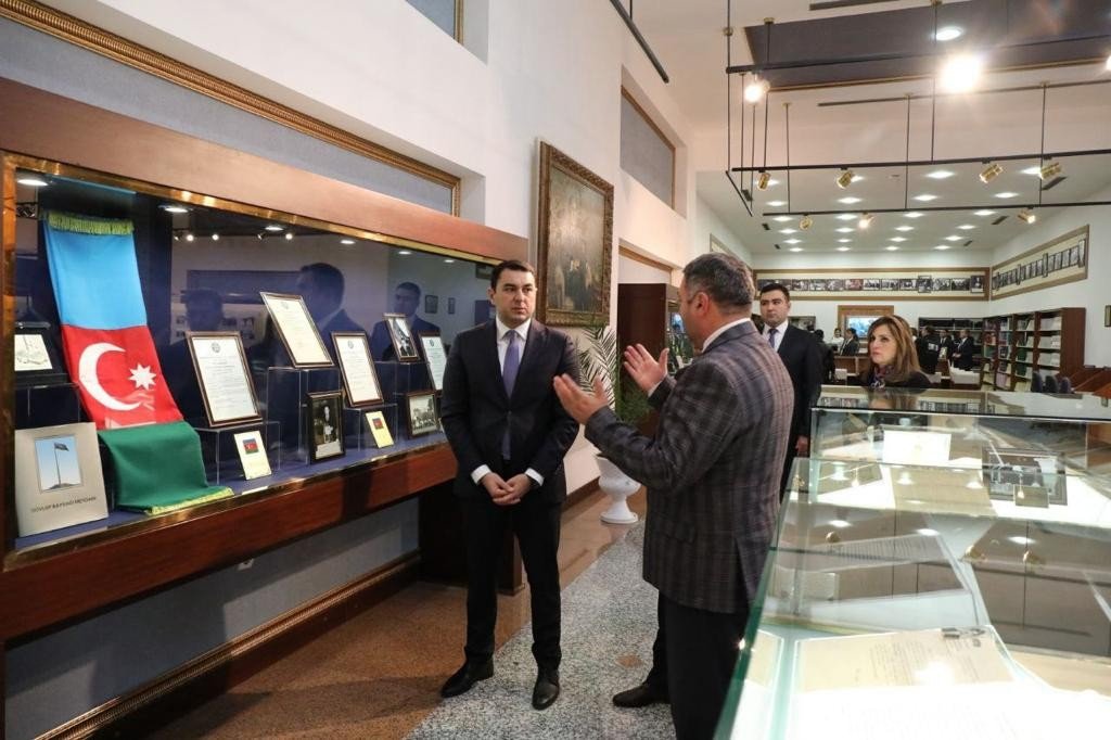 Министр культуры Азербайджана посетил Музей Гейдара Алиева в городе Нахчыван (ФОТО)