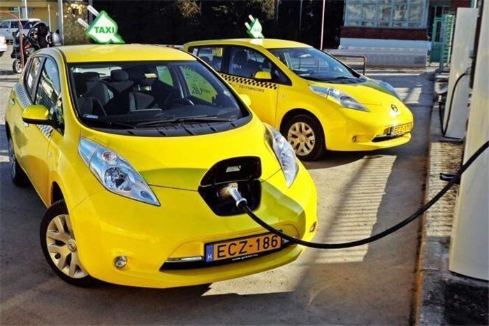 Iran launches own electric car taxi service in Tehran