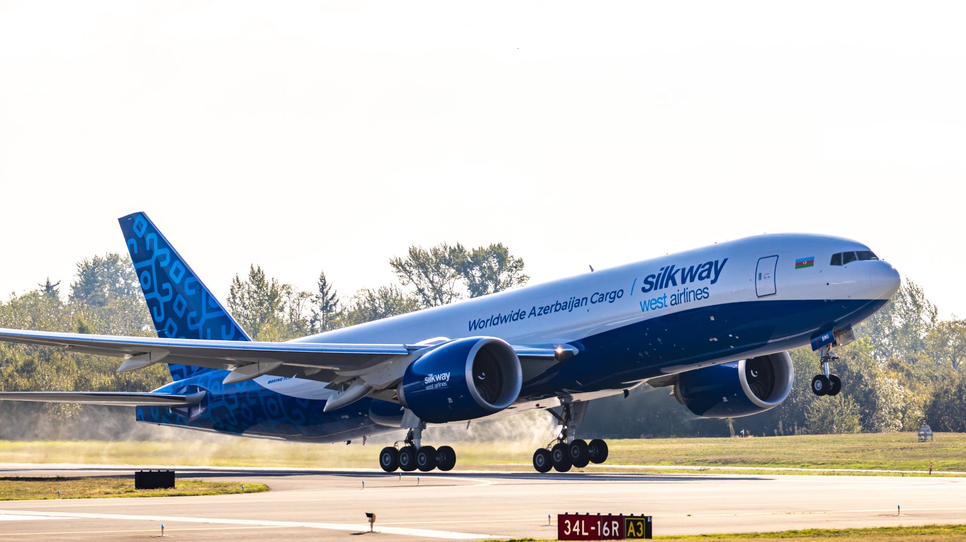 Silk Way West Airlines расширяет свой флот и грузоподъемность