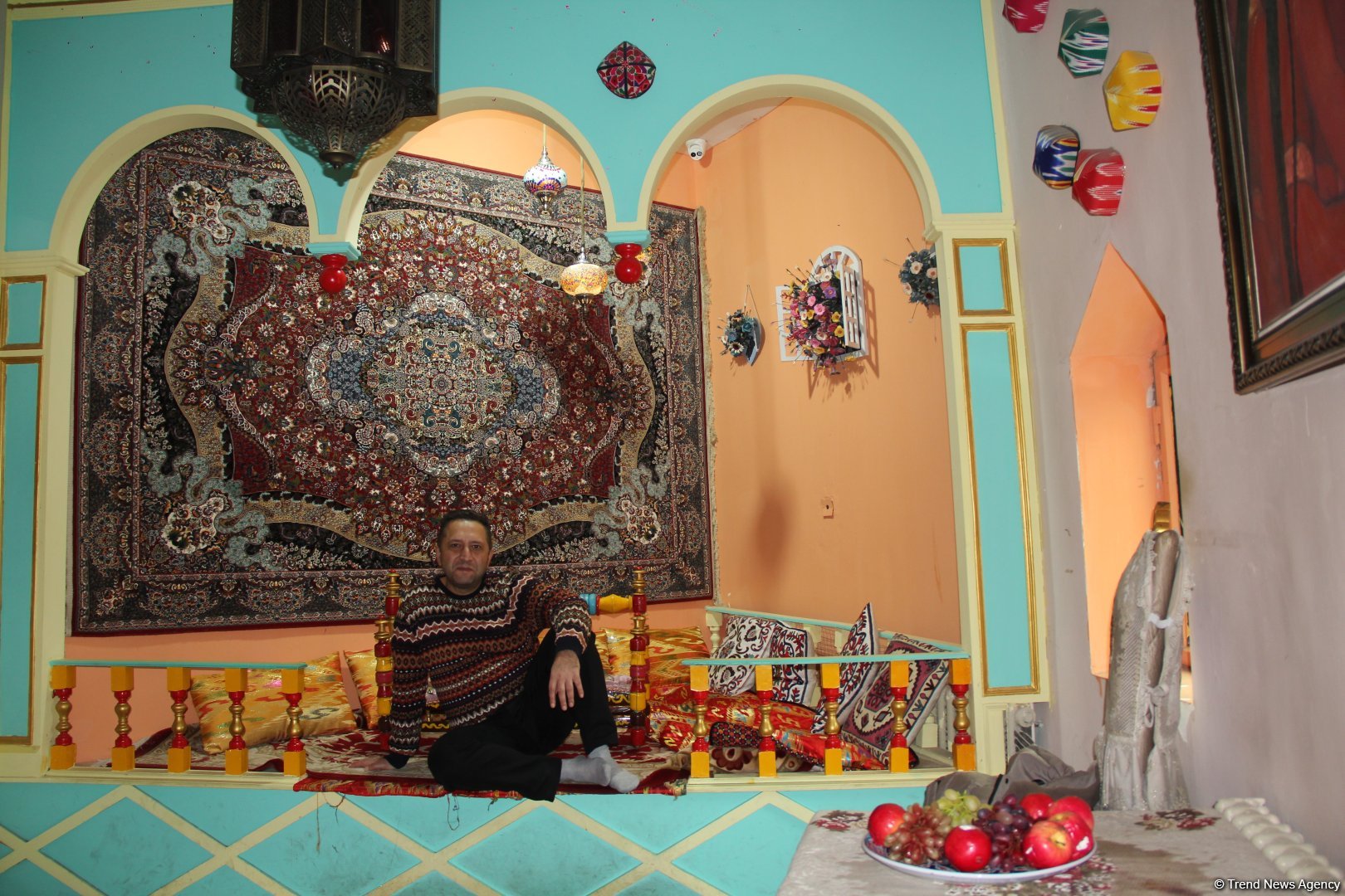 Урумчи глазами азербайджанца – Красная гора, Храм Красного света, крупнейший в мире базар, деликатесы (ВИДЕО, ФОТО)