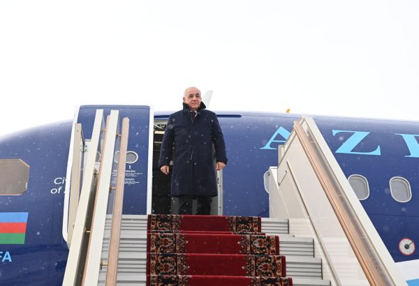 Azerbaijani PM leaves for working visit to Moscow (PHOTO)