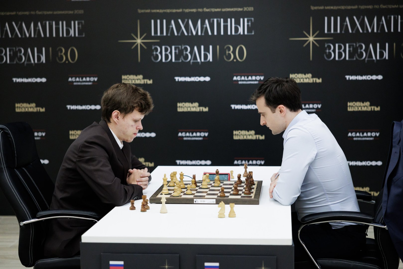 В Москве подведены итоги турнира "Шахматные звезды 3.0" с участием Теймура Раджабова (ФОТО)
