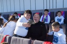 Footage of President Ilham Aliyev and First Lady Mehriban Aliyeva with children of martyrs (PHOTO)