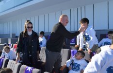 Footage of President Ilham Aliyev and First Lady Mehriban Aliyeva with children of martyrs (PHOTO)