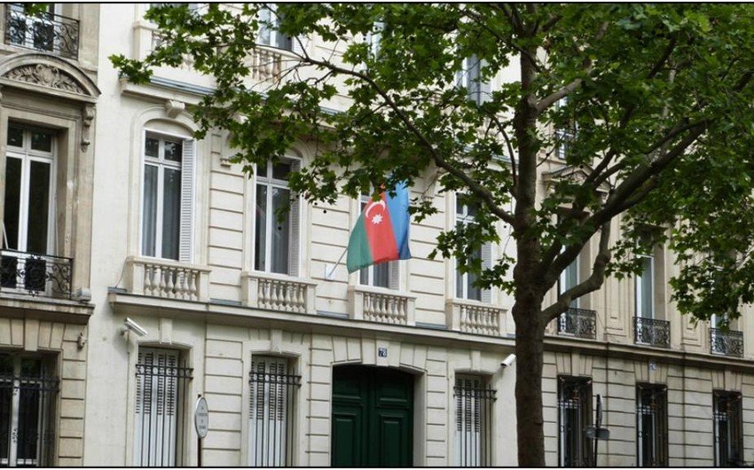 Azerbaijani embassy in France turns to co-patriots for looming presidential election