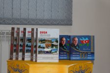 Центральной библиотеке города Коканд подарена богатая коллекция книг об Азербайджане (ФОТО)