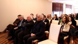 Впервые представлен сборник избранных произведений Нигяр Гасанзаде на азербайджанском языке  (ФОТО)