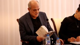 Впервые представлен сборник избранных произведений Нигяр Гасанзаде на азербайджанском языке  (ФОТО)
