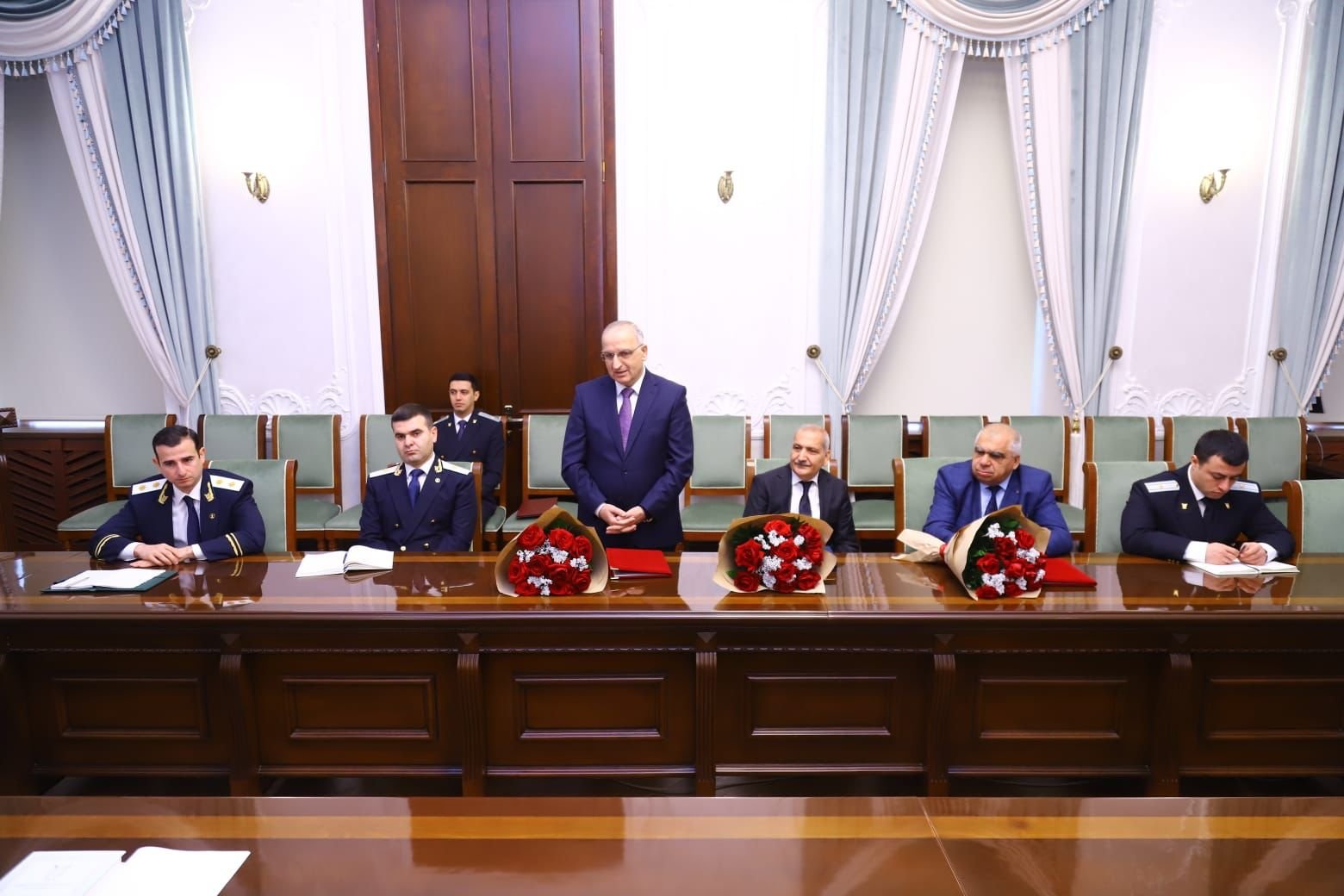 В Азербайджане прекращена служба трех сотрудников прокуратуры (ФОТО)