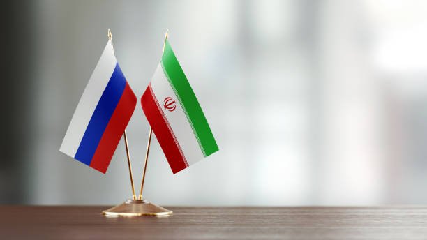 Iran and Russia discuss co-op in oil deposits development