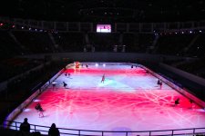 Впервые в Баку представлено феерическое шоу на льду "Сказки Евгения Плющенко" (ВИДЕО, ФОТО)