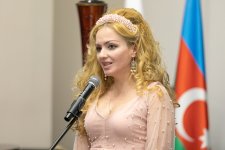 "Святочные вечера" в Баку отметили праздничным концертом (ФОТО)