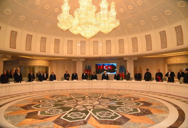Azerbaijan's religious heads go public on eve of presidential election