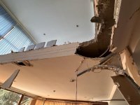 Paytaxtda mərasim evinin tavanı çökdü: xəsarət alanlar var (FOTO/VİDEO) (YENİLƏNİB)