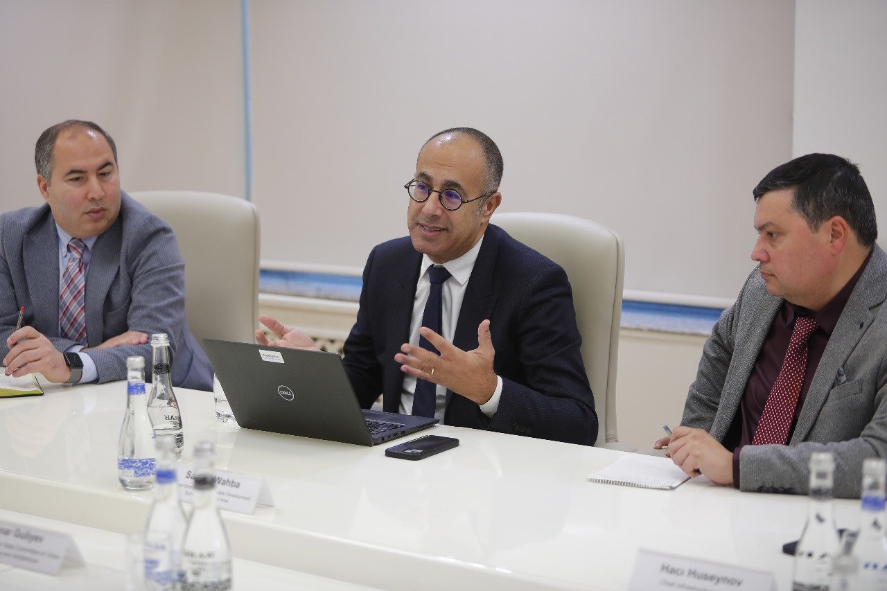 Обсуждены перспективы сотрудничества между Азербайджаном и ВБ по градостроительным проектам (ФОТО)
