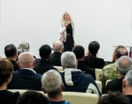 Народная артистка Малейка Асадова рассказала поклонникам своего творчества о любимых ролях (ФОТО)