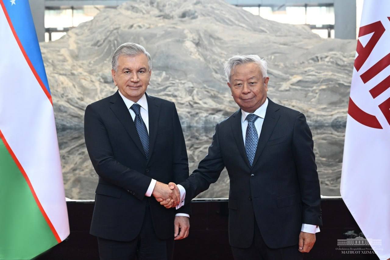 AIIB, Uzbekistan implementing projects in various spheres