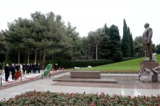 MP Akar attends grave of Great Leader Heydar Aliyev, Alley of Martyrs, Turkish Martyrs' Memorial (PHOTO)
