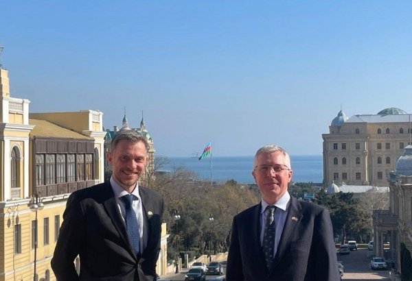 UK's Foreign Office representative pays visit to Baku (PHOTO)