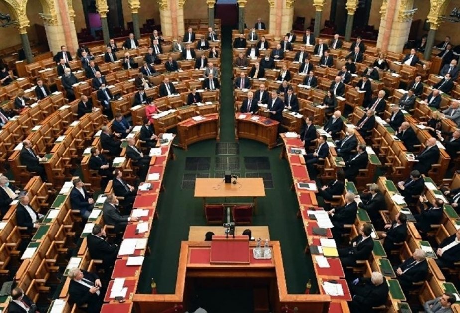 Парламент Венгрии назначил внеочередное заседание по вопросу о приеме Швеции в НАТО