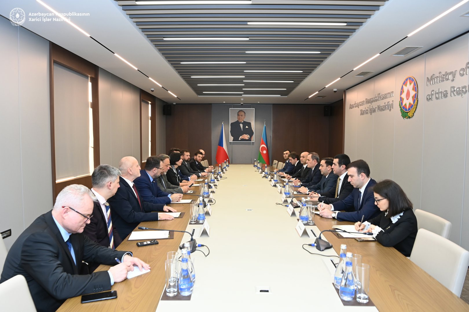 Azerbaijani Foreign Minister and Czech top-ranking official view bilateral ties (PHOTO)