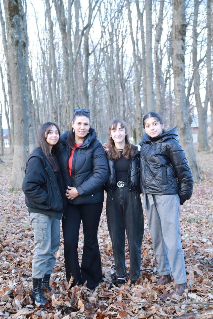 Прогулка на природе в Лянкяране с участием трехкратной чемпионки мира (ФОТО)