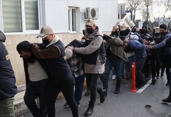 İstanbulda kilsəyə hücumda şübhəli bilinən 17 İŞİD üzvü saxlanıldı