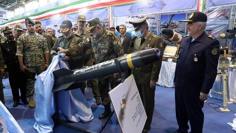 В Иране представили улучшенный ракетный комплекс "Шафак"