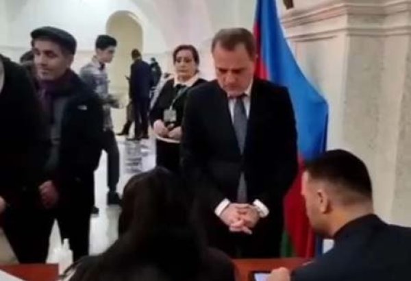 Azerbaijani FM uses his right to vote in snap presidential election