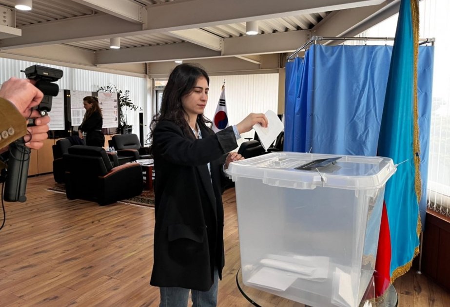 В Южной Корее завершилось голосование на выборах президента Азербайджана