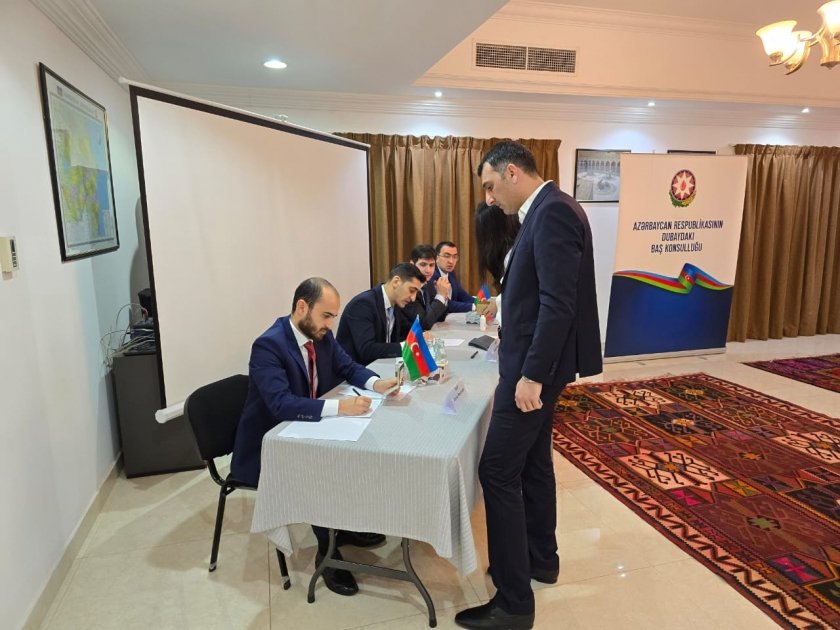 High voter turnout for snap presidential election of Azerbaijan held in Dubai and Tabriz