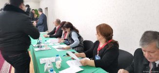 В Бакинском следственном изоляторе наблюдается активность избирателей (ФОТО)